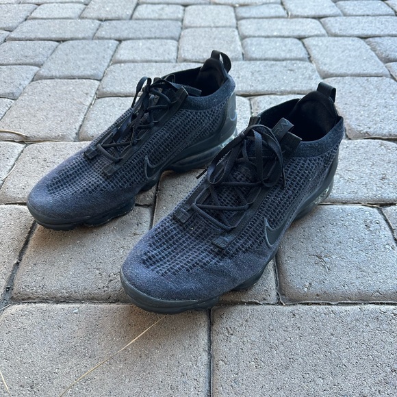 Nike Vapormax 2021 FlyKnit Size 14 - Picture 2 of 4